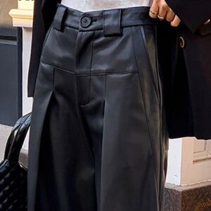 COMMENSE Mid Waist Black Faux Leather Pleated Wide Leg Pants Sz Medium Xtra-Long
